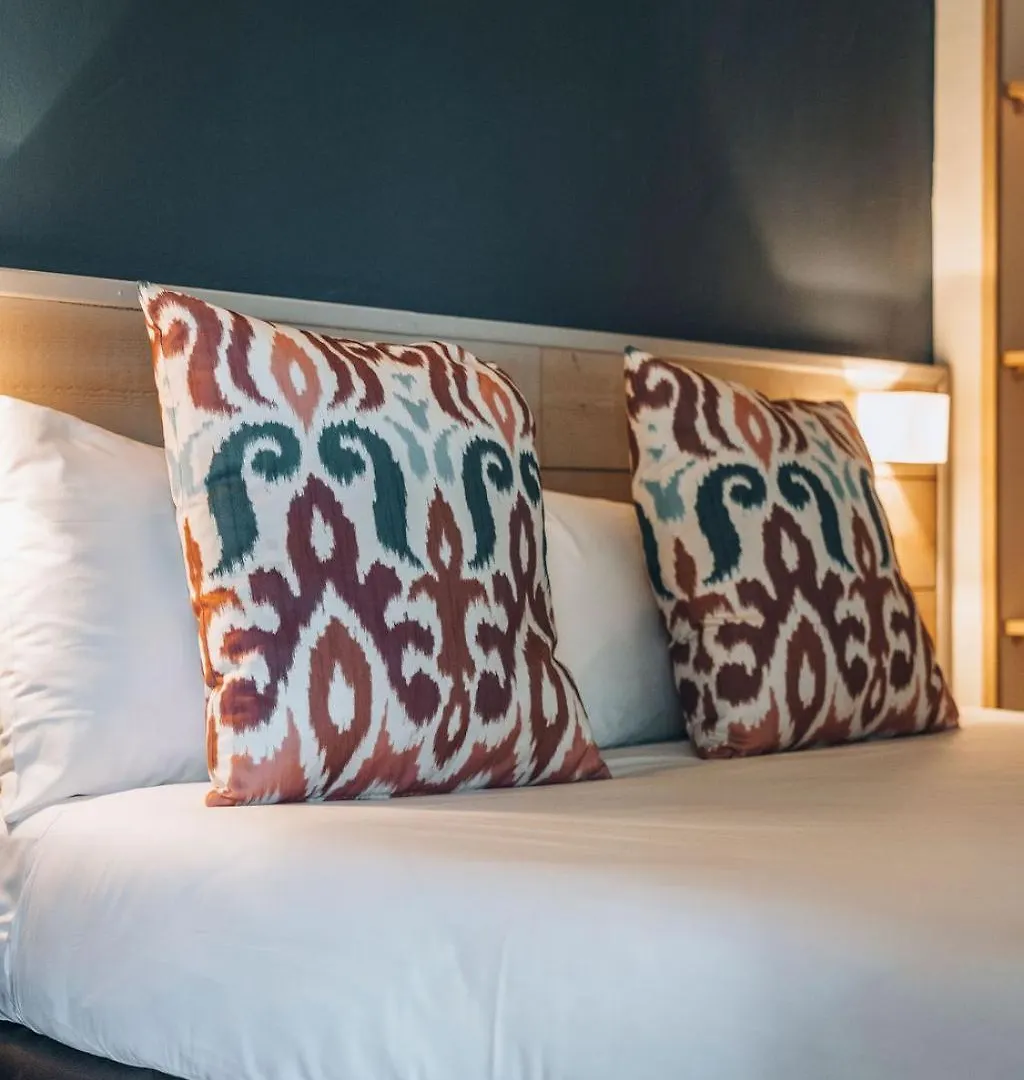 Hotel Mas Des Barres Saintes-Maries-de-la-Mer 3*,
